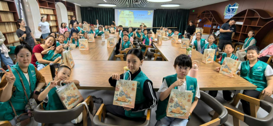 1760320111964958.png 月圆国安 书香为伴 活动报道592.png